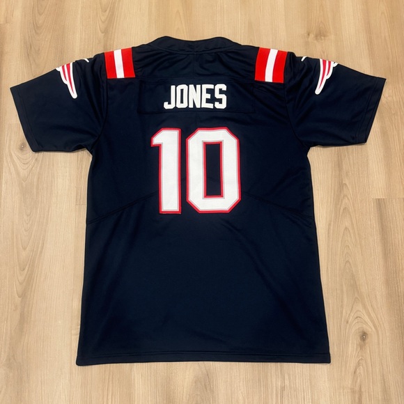 NFL New England Patriots Men’s size Small blue jersey from Nike #10 Mac Jones - Picture 2 of 7